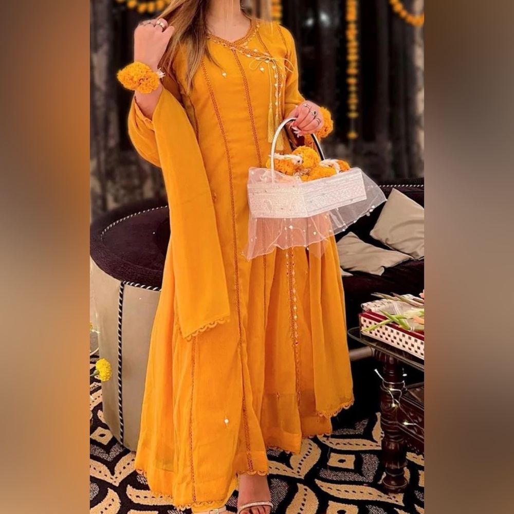 Anarkali suit